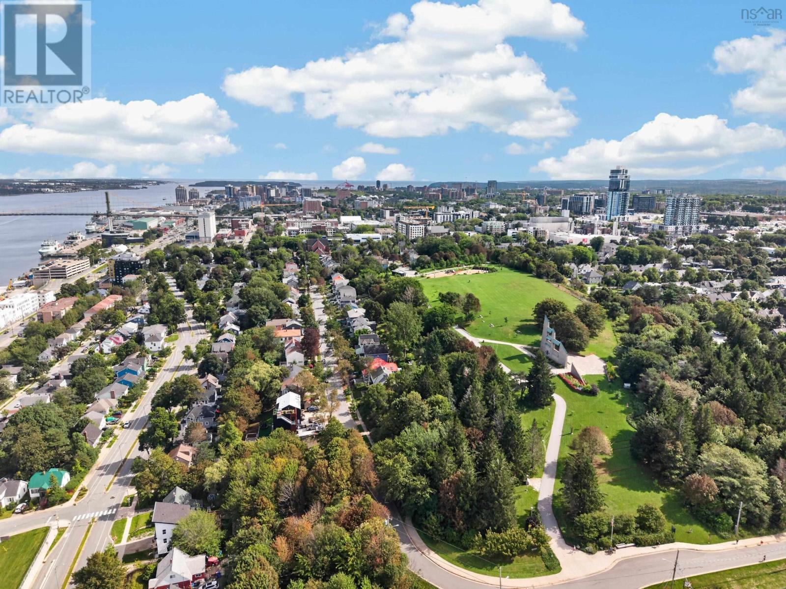 3354 Albert Street - 32