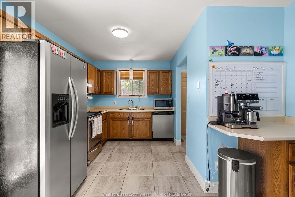 1630 BLUE SPRING - 13