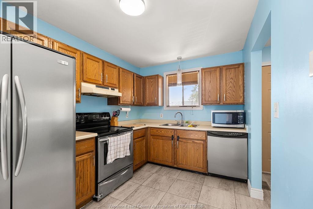 1630 BLUE SPRING - 14