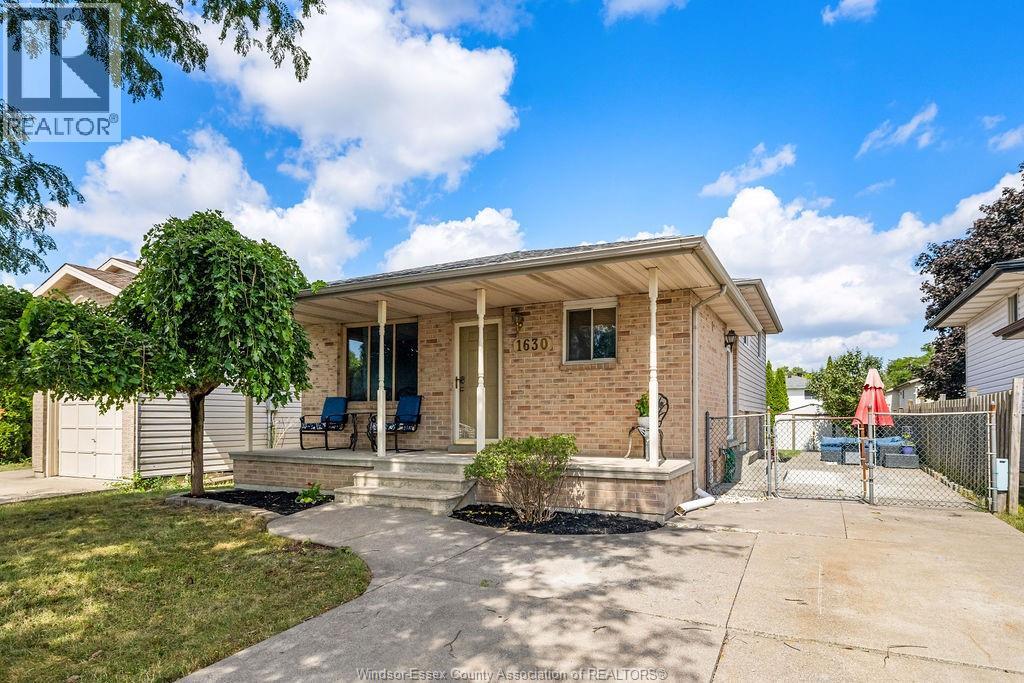 1630 BLUE SPRING - 2
