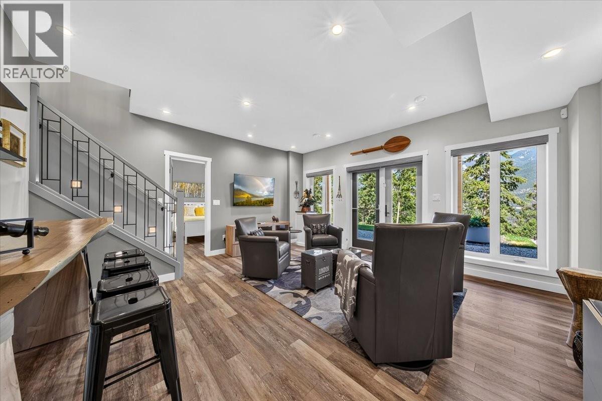 6021 Rose Terrace - 32
