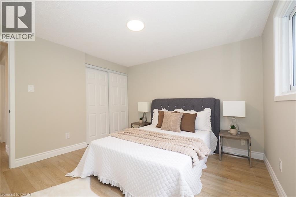767 LANG'S Drive - Image 27