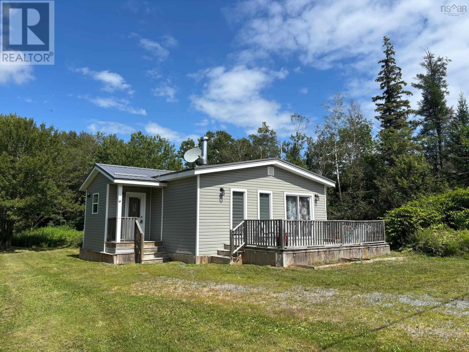 7068 Highway 224 - 1