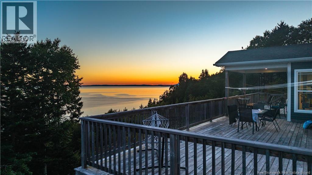 538 Shore Road - Image 11