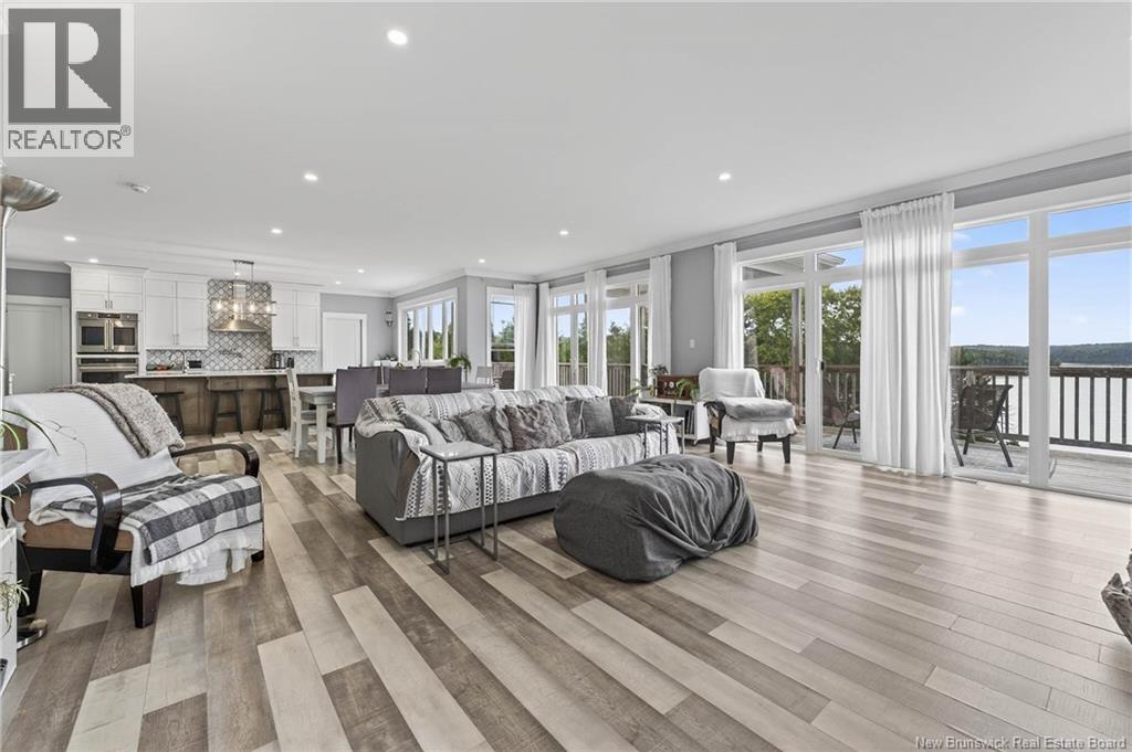 538 Shore Road - Image 33