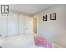 352 Creekrun Crescent SW - photo 15