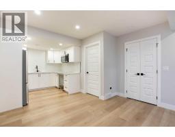 352 Creekrun Crescent SW - photo 23
