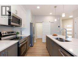 352 Creekrun Crescent SW - photo 4