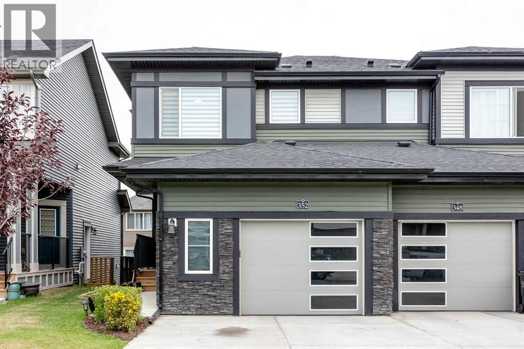 352 Creekrun Crescent SW, Airdrie, Alberta, T4B5J8