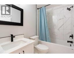 352 Creekrun Crescent SW - photo 29