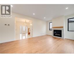 Foyer - 275 Dolores Avenue, Essex, ON N8M0C5 Photo 11