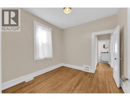 Laundry room - 1605 Dougall Avenue, Windsor, ON N8X1S4 Photo 16