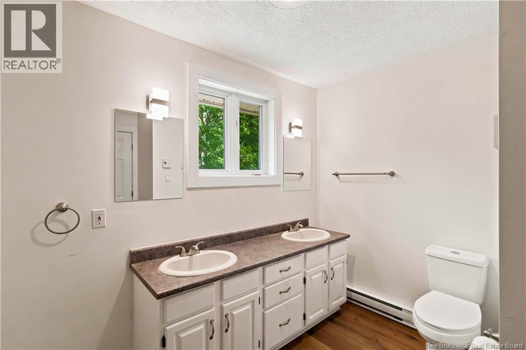 430 Waterville Road - Image 12