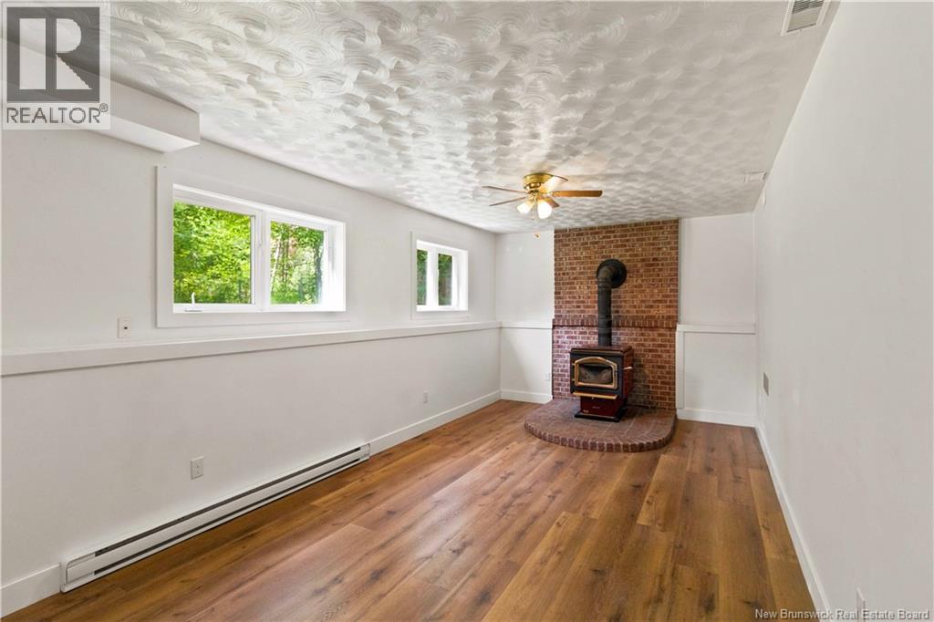430 Waterville Road - Image 20
