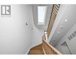 (main House) - 34 Beaconsfield Avenue, Toronto, ON M6J3H9 Photo 26