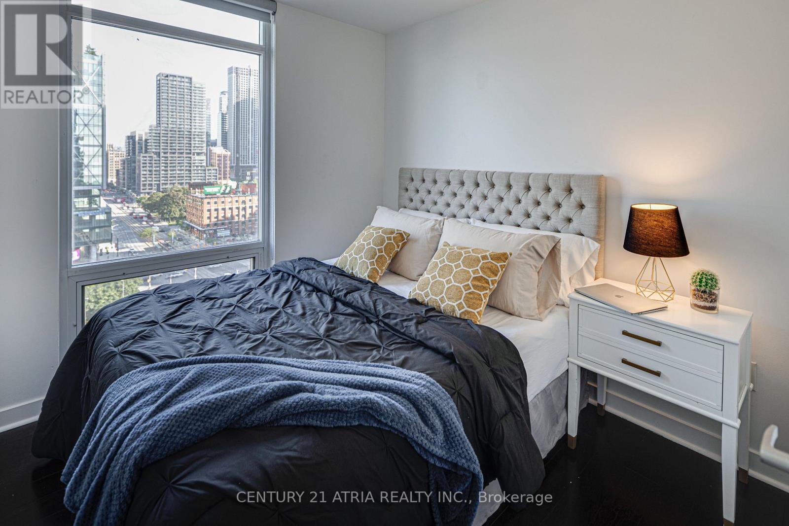 #1802 4K SPADINA AVENUE - 13