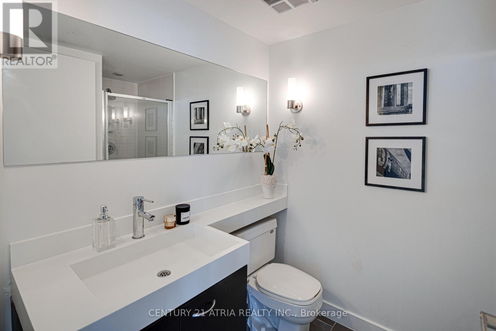 #1802 4K SPADINA AVENUE - 15