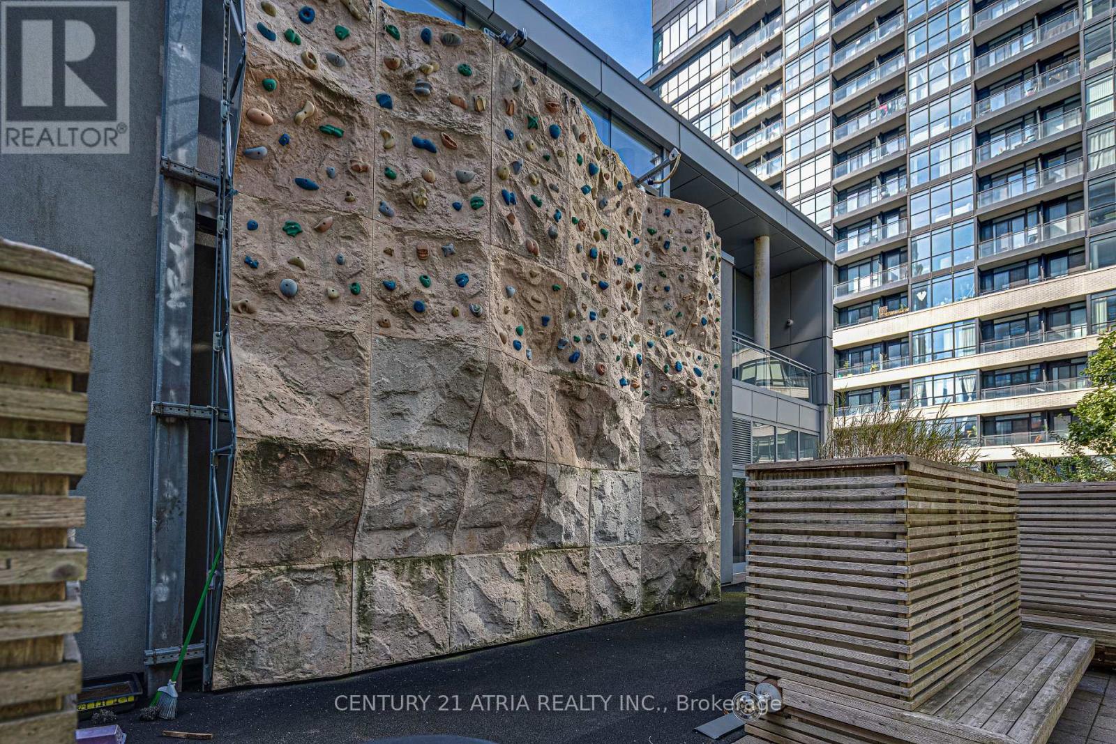 #1802 4K SPADINA AVENUE - 23