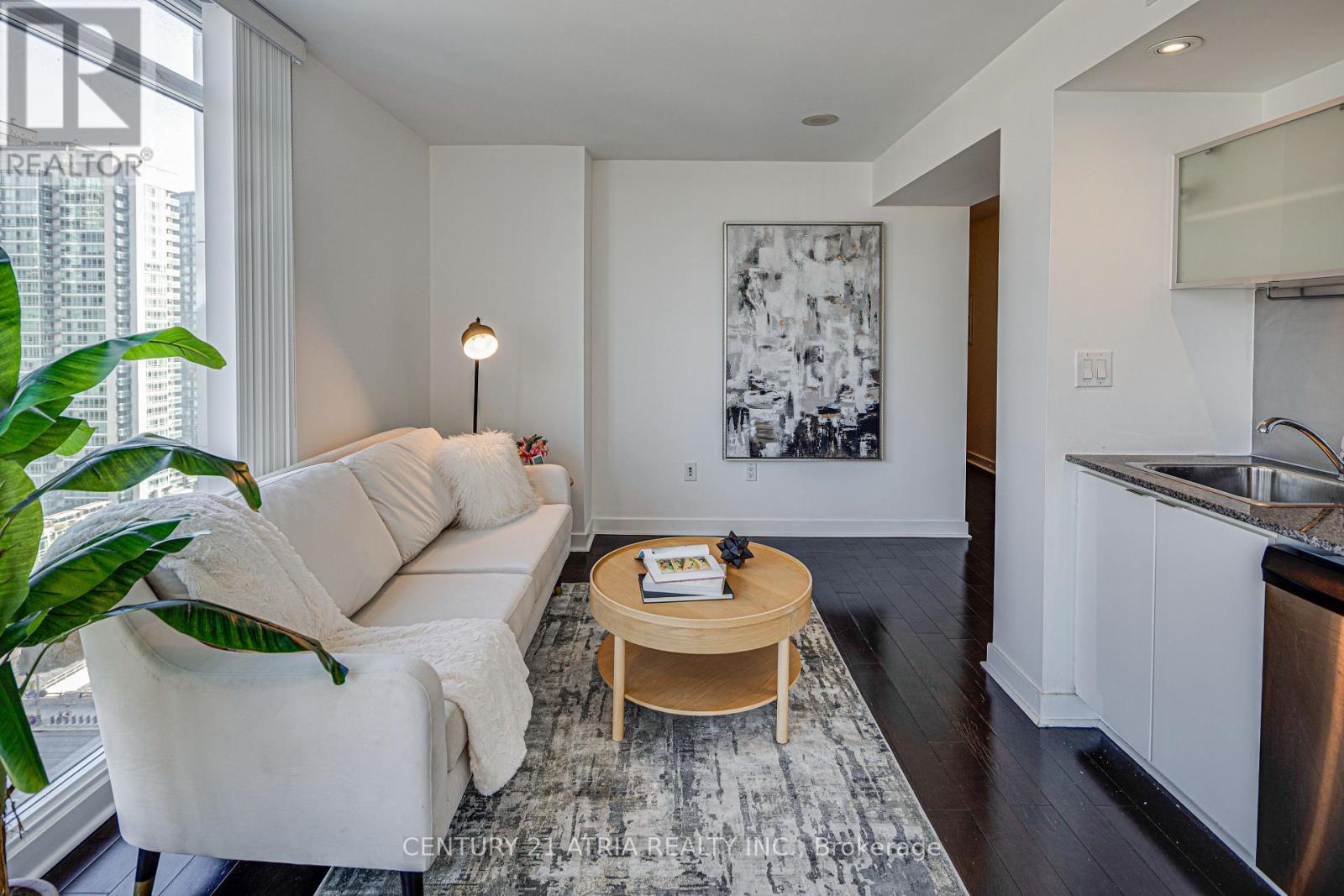 #1802 4K SPADINA AVENUE - 8
