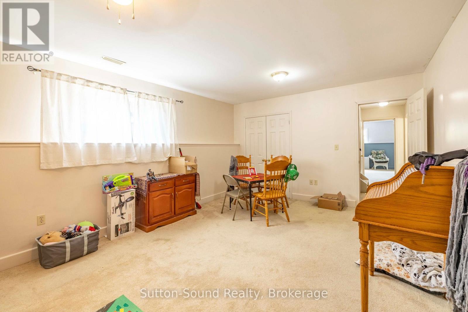 872 26TH STREET E - Image 23