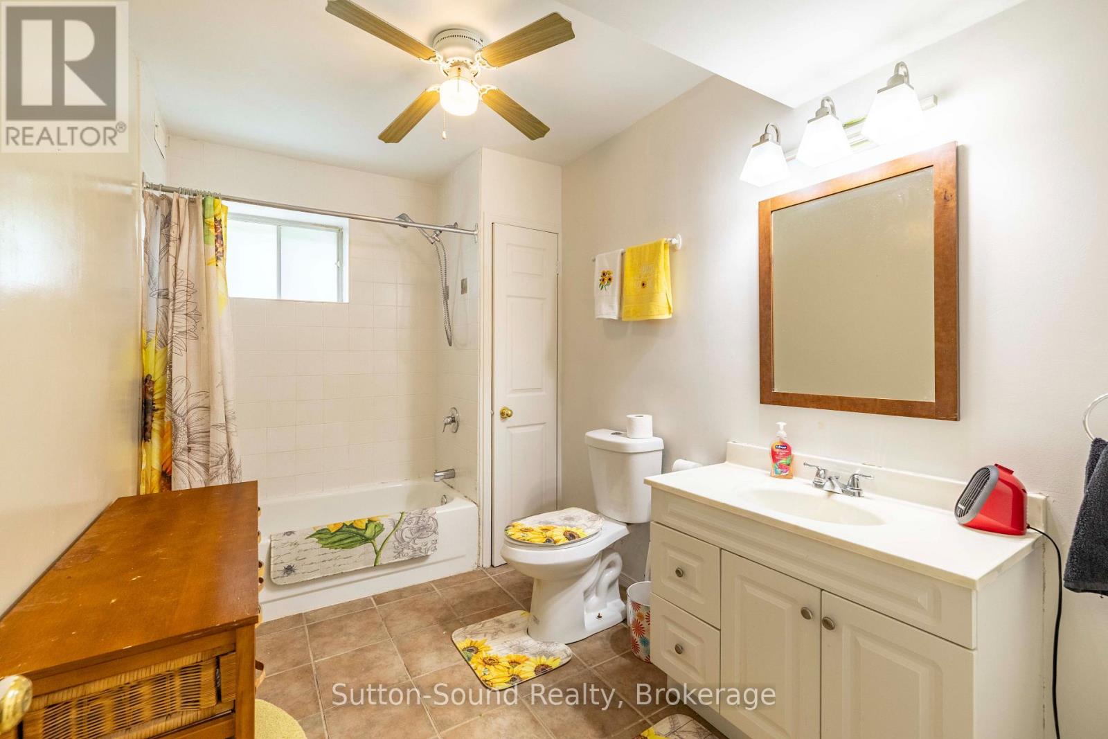 872 26TH STREET E - Image 24