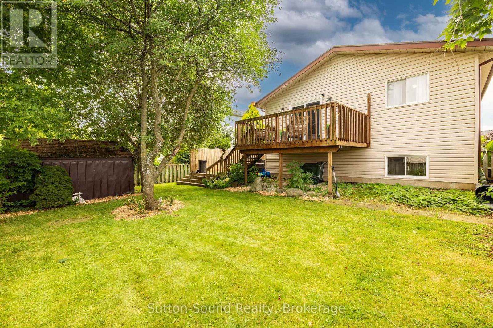 872 26TH STREET E - Image 31
