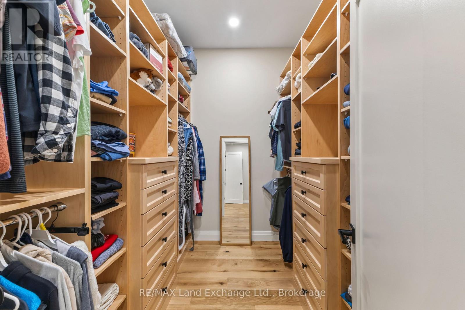 9 LAKESIDE WOODS CRESCENT - Image 23