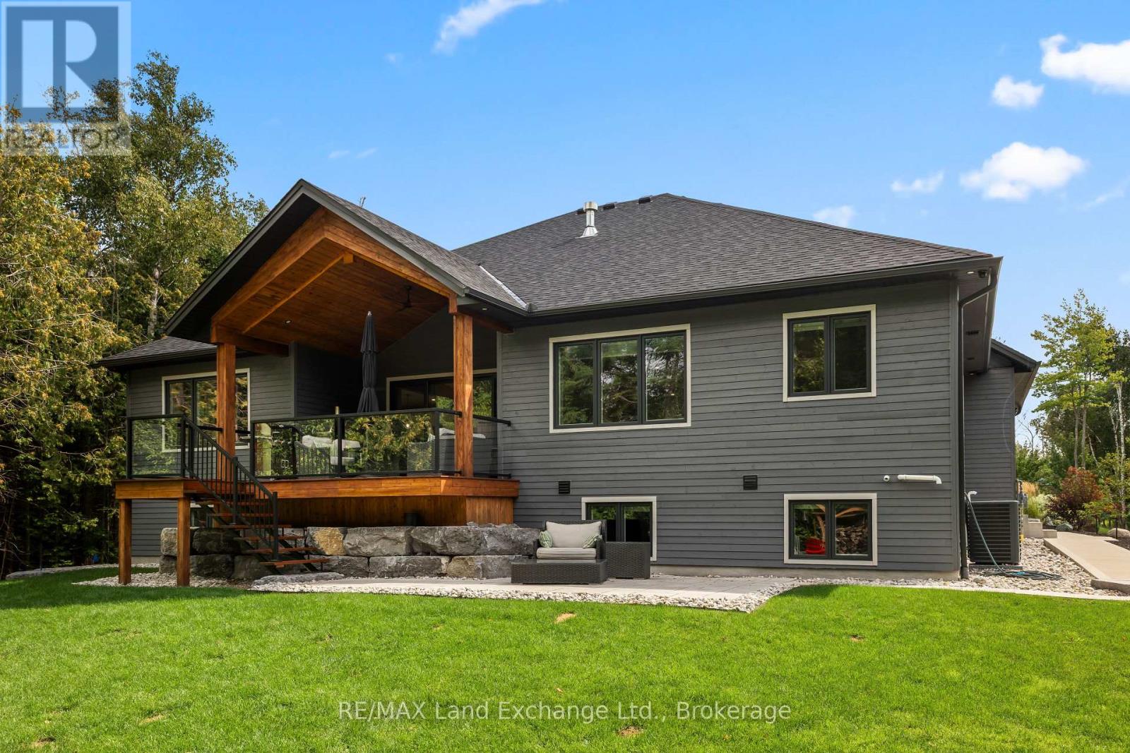 9 LAKESIDE WOODS CRESCENT - Image 37