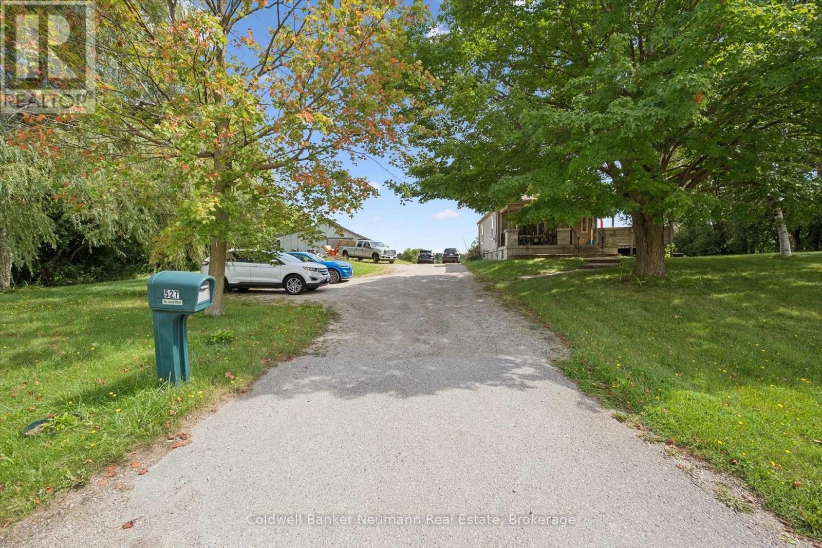 527 STONE ROAD E - 2