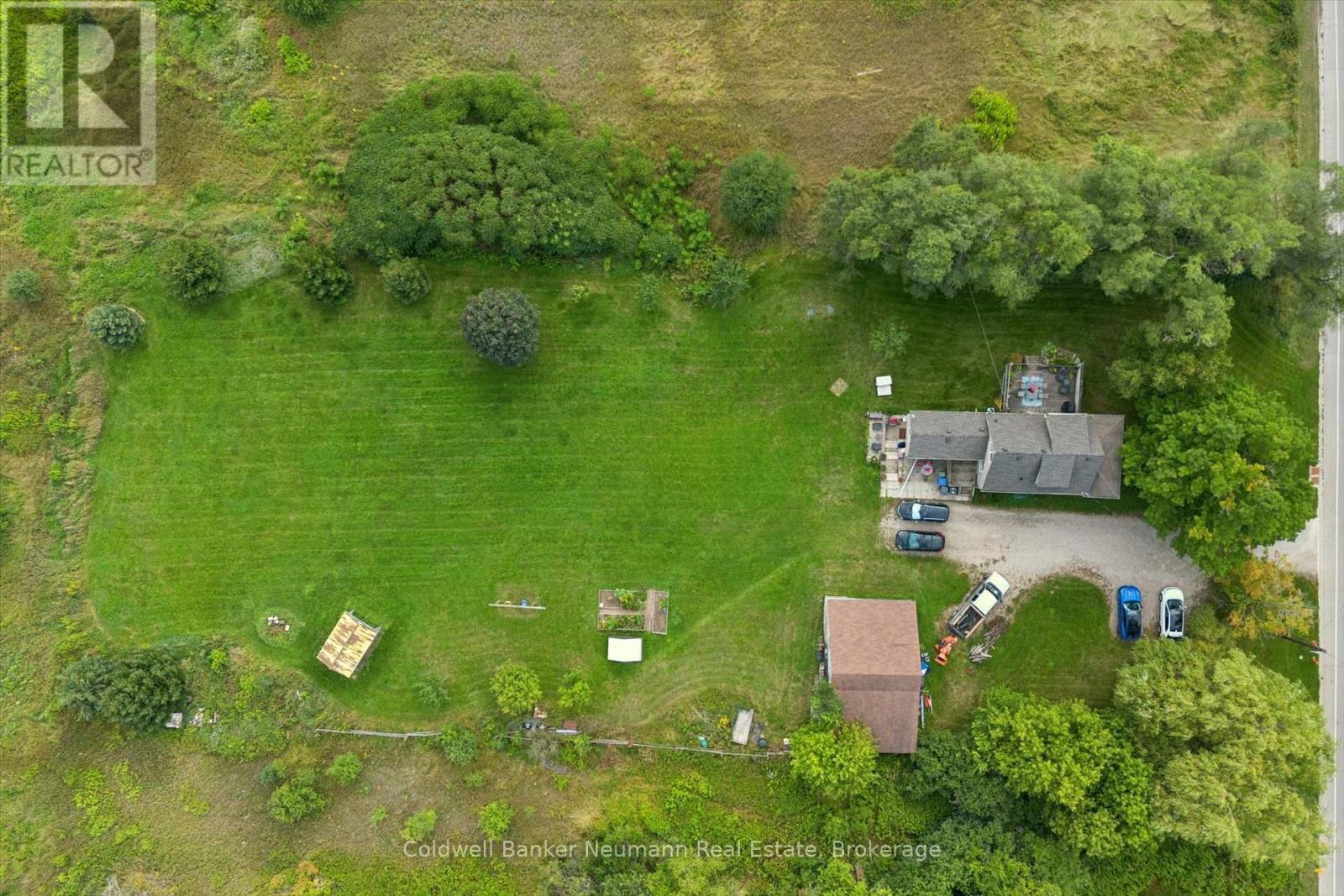 527 STONE ROAD E - Image 42