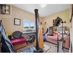 527 Stone Road E, Guelph, ON N1L1B7 Photo 24
