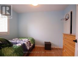 155 Hollandview Trail, Aurora, ON L4G7J2 Photo 18