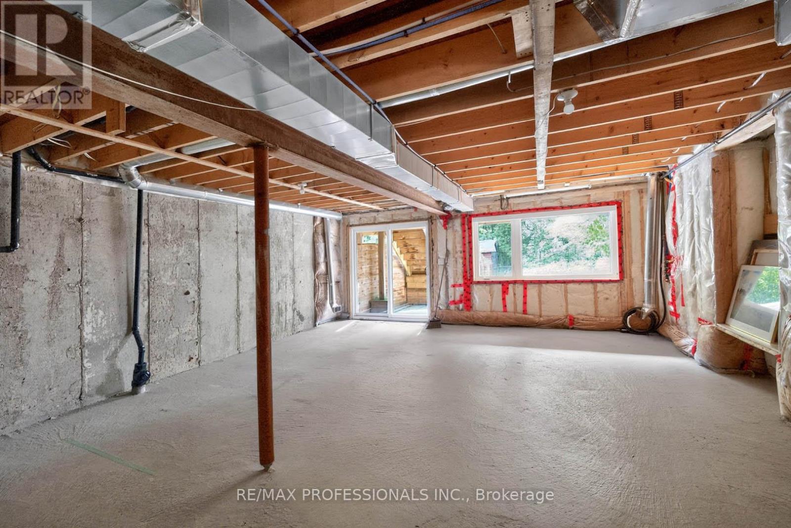 154 COUNTRYMAN ROAD - Image 25