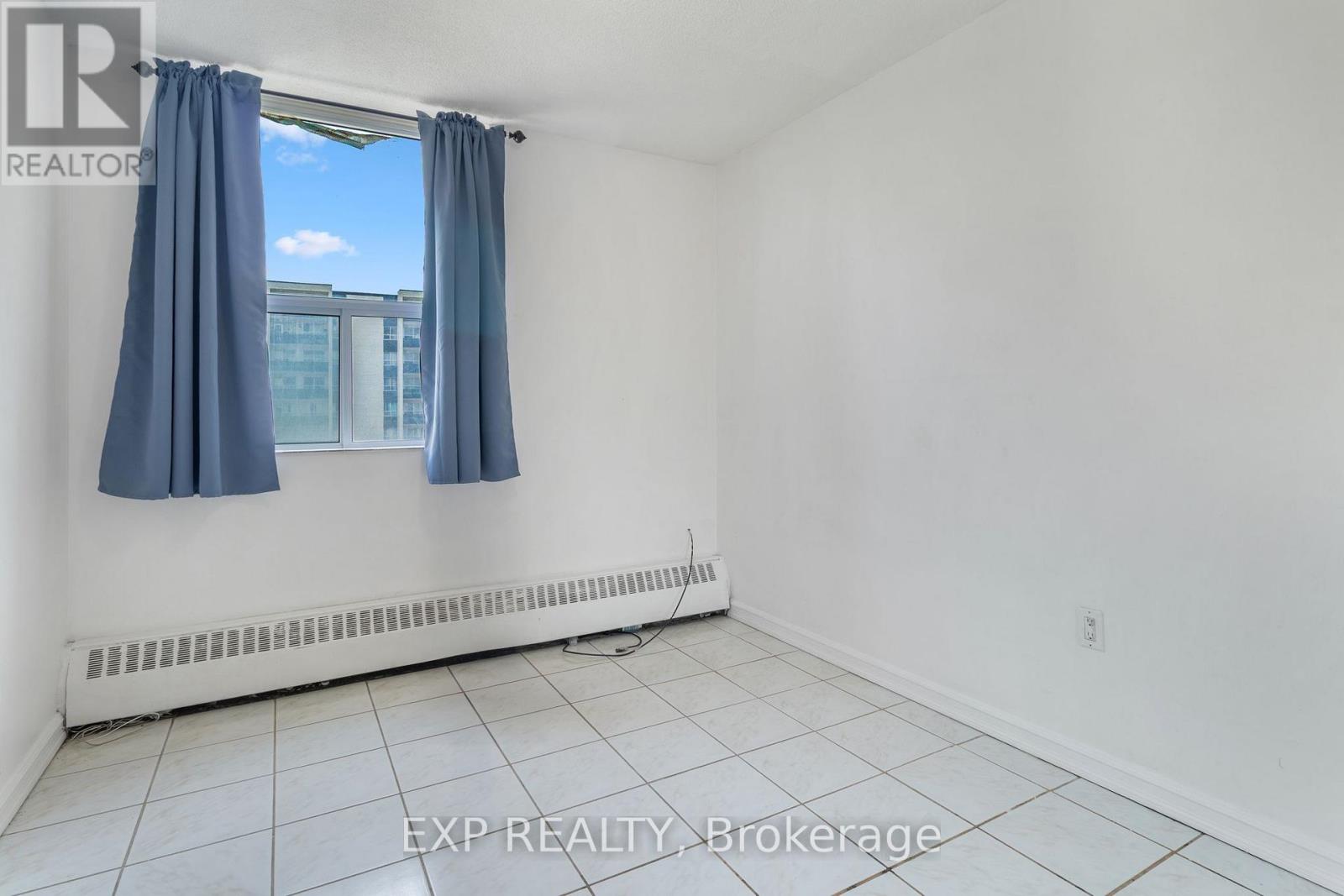180 DUDLEY AVENUE - 17