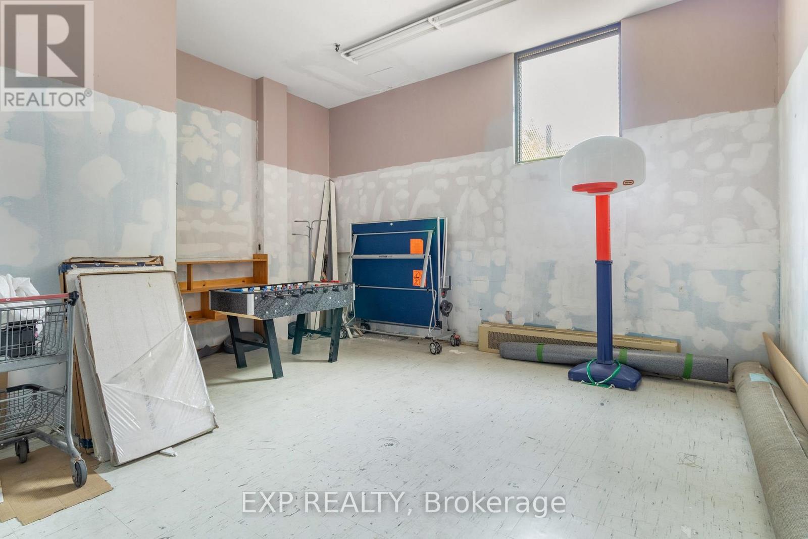 180 DUDLEY AVENUE - Image 26