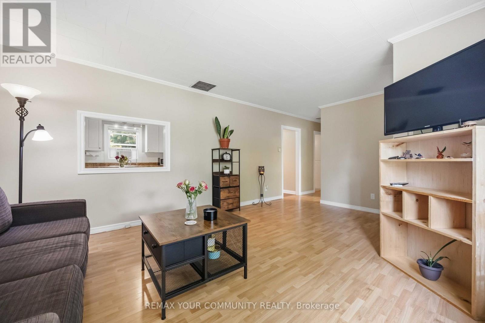 15 GEORGINA STREET - Image 11