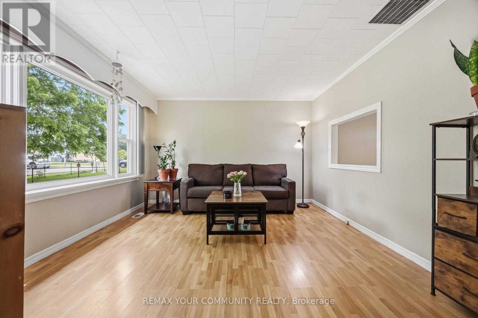 15 GEORGINA STREET - Image 13