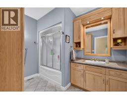 10965 River Line, Chatham Kent, ON N7M5J4 Photo 25