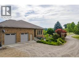 10965 River Line, Chatham Kent, ON N7M5J4 Photo 47