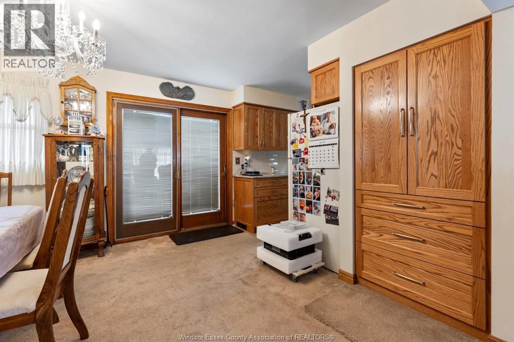 3890 AVON - 14