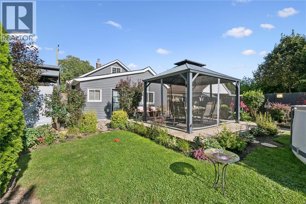 30 CHALMERS Street S - 33