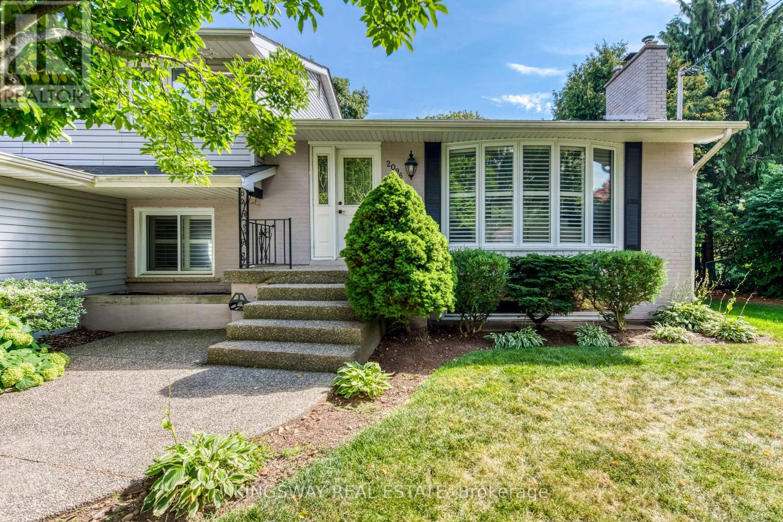 2096 SALVATOR BOULEVARD - Image 3