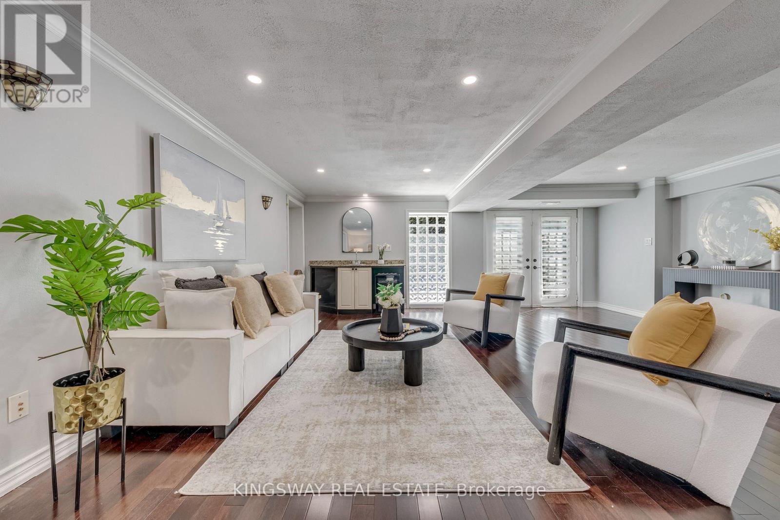 2096 SALVATOR BOULEVARD - 37