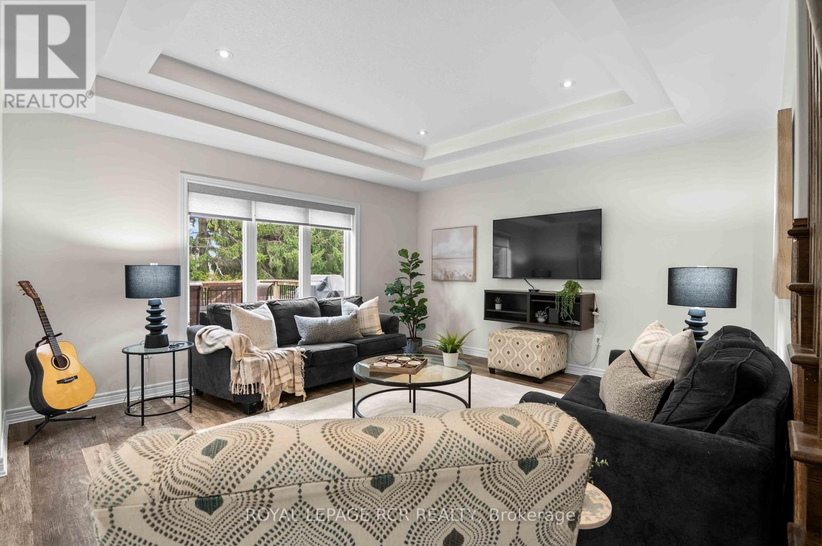 46 HUTCHISON COURT - Image 15