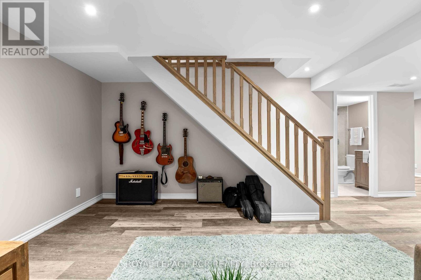 46 HUTCHISON COURT - Image 37