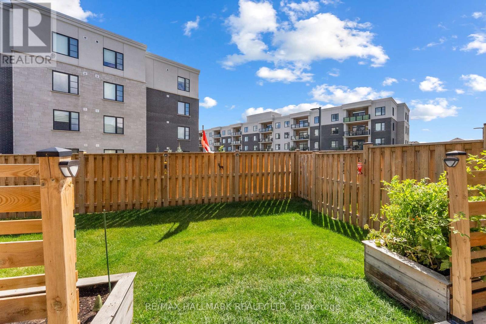 77 REA DRIVE - Image 35