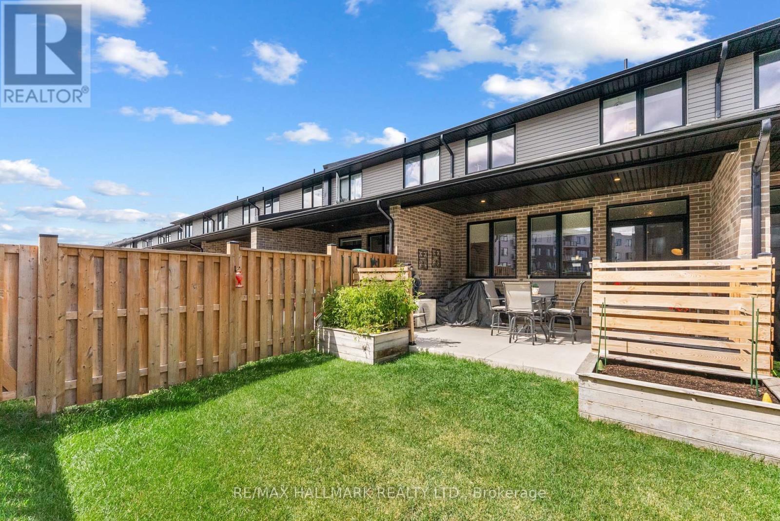 77 REA DRIVE - 37
