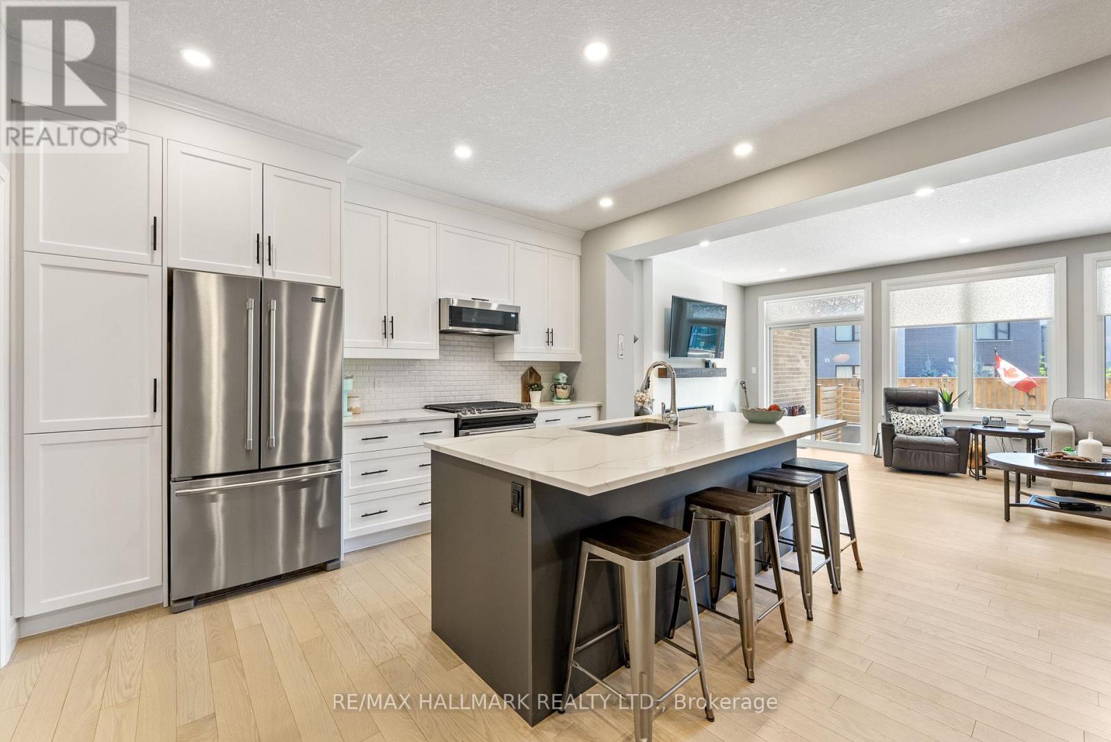 77 REA DRIVE - Image 5