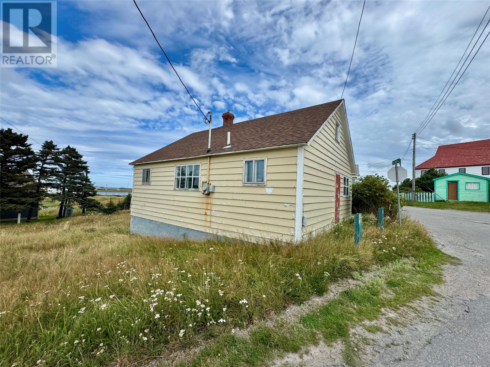 20 Sweetland""s Hill, Bonavista, Newfoundland & Labrador, A0C1B0, Bonavista, Newfoundland & Labrador — photo 2 of 5