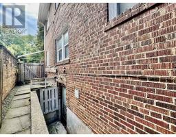 Lower Apartment - 1196 Avenue Road, Toronto, ON M5N2G1 Photo 24